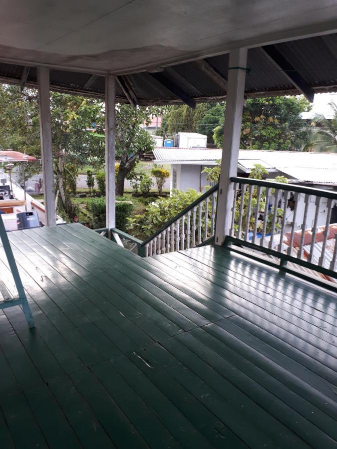 Waterfront 2 Story Deluxe Duplex Apartment Almirante Exterior photo
